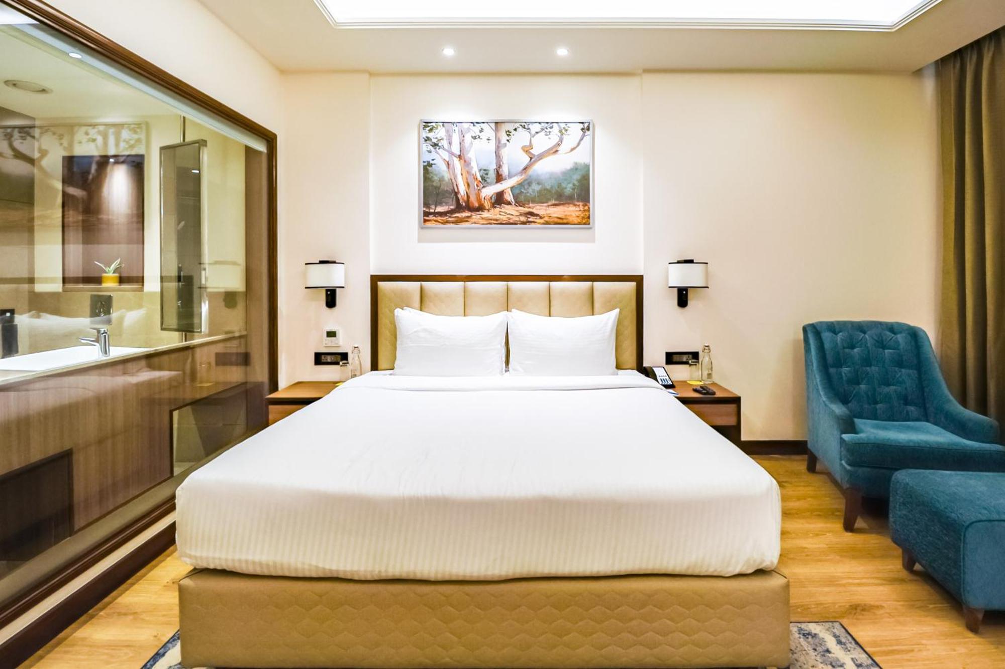 Hotel Golden Tulip Jalandhar Esterno foto